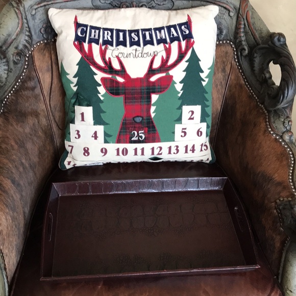 Serving/decorative tray with handles - Picture 5 of 16